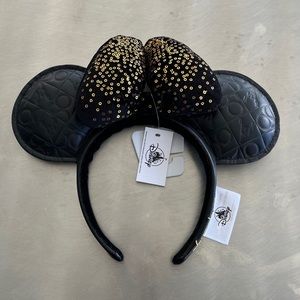 *New with tags* Walt Disney 50th Anniversary Minnie